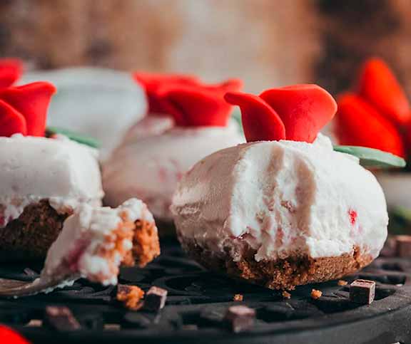 No bake Erdbeer-Cookie-Cheesecake